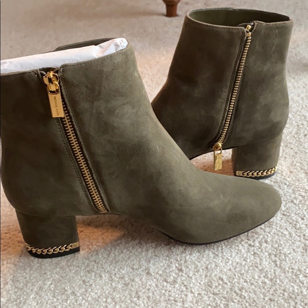 Suede boots by Michael Kors